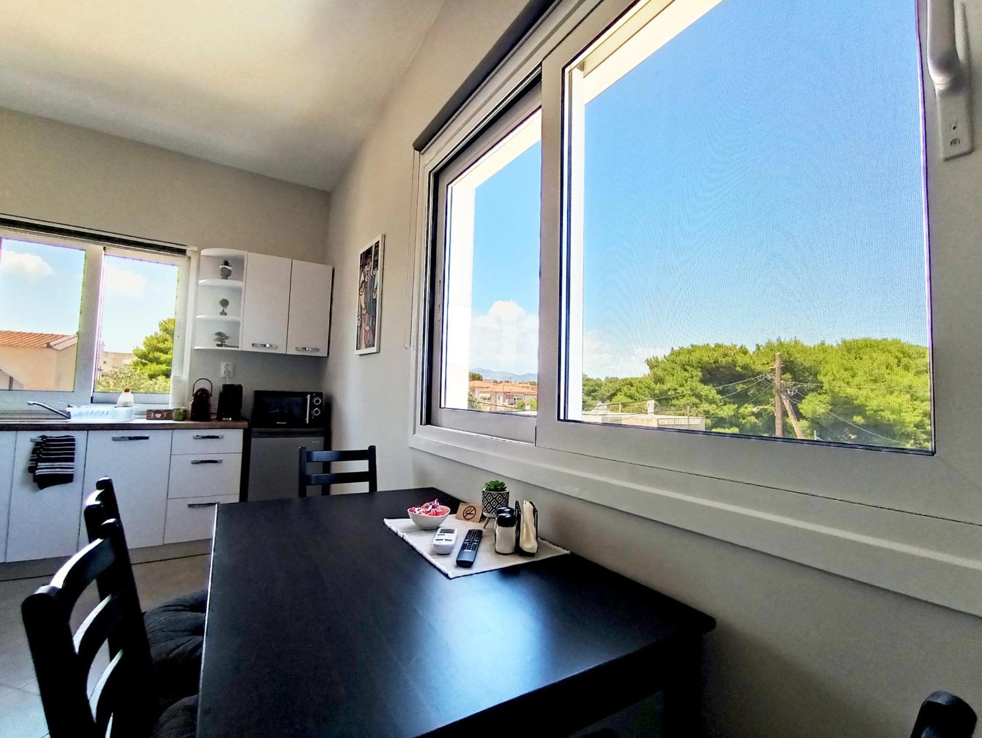 Airport Palmtree Apartments - 15Min From Airport Artemida  Exterior photo